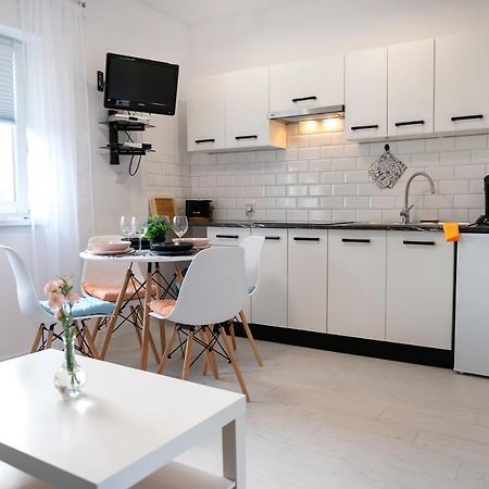 Emma Apartamenty Gostyn  Extérieur photo